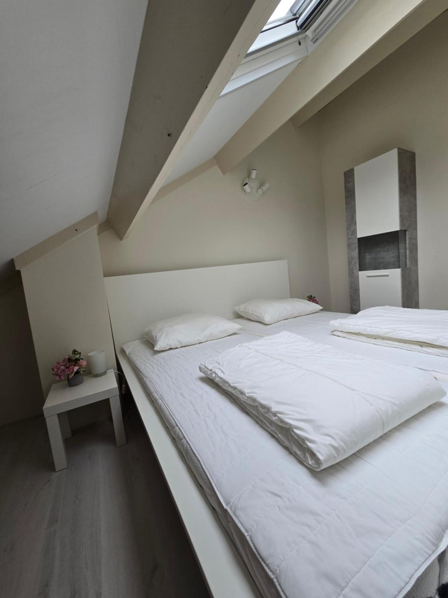 Holiday home De Mossel 147